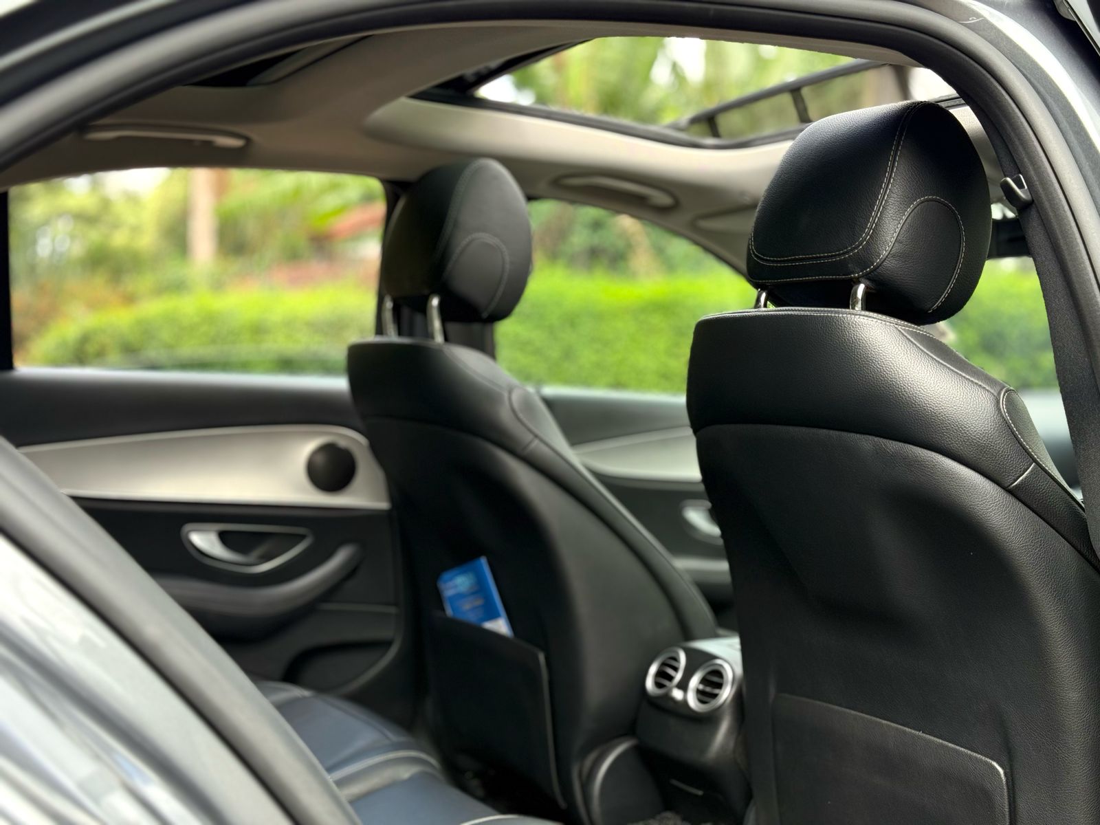 mercedes-benz-e220-2017-1933