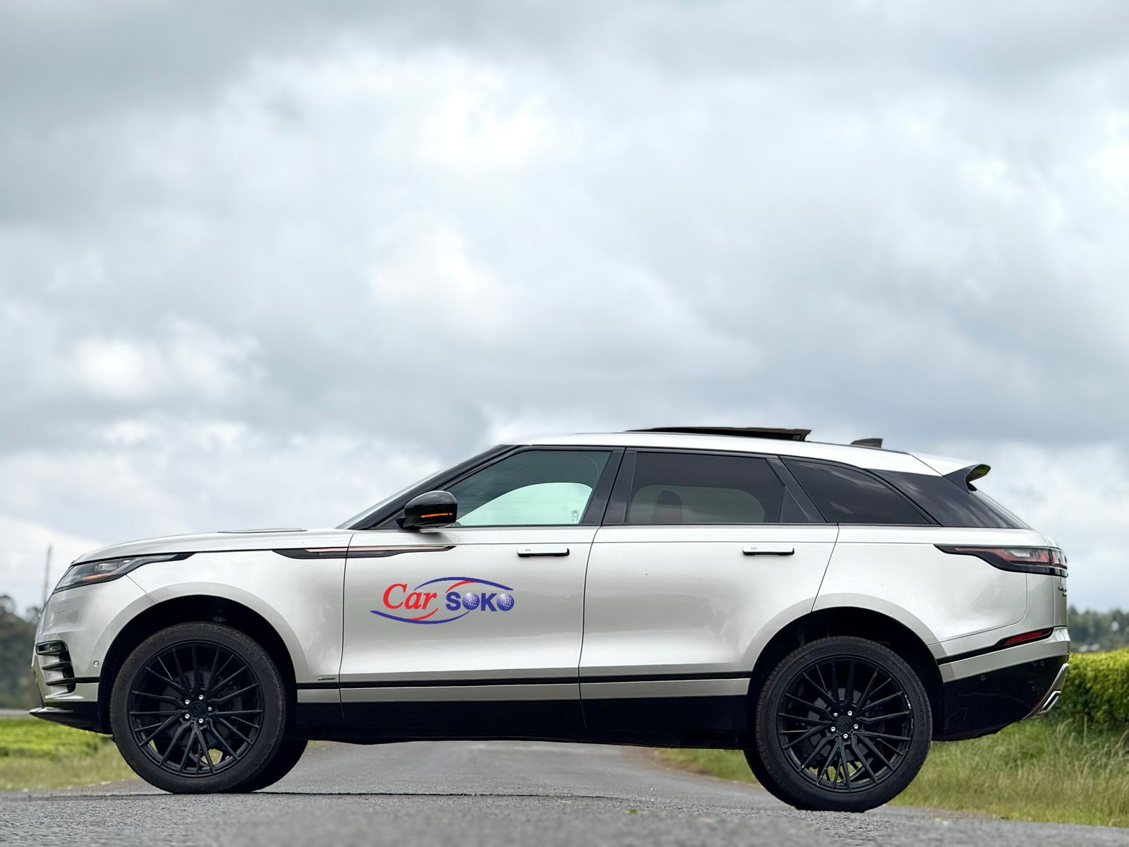 land-rover-range-rover-velar-2017-1924