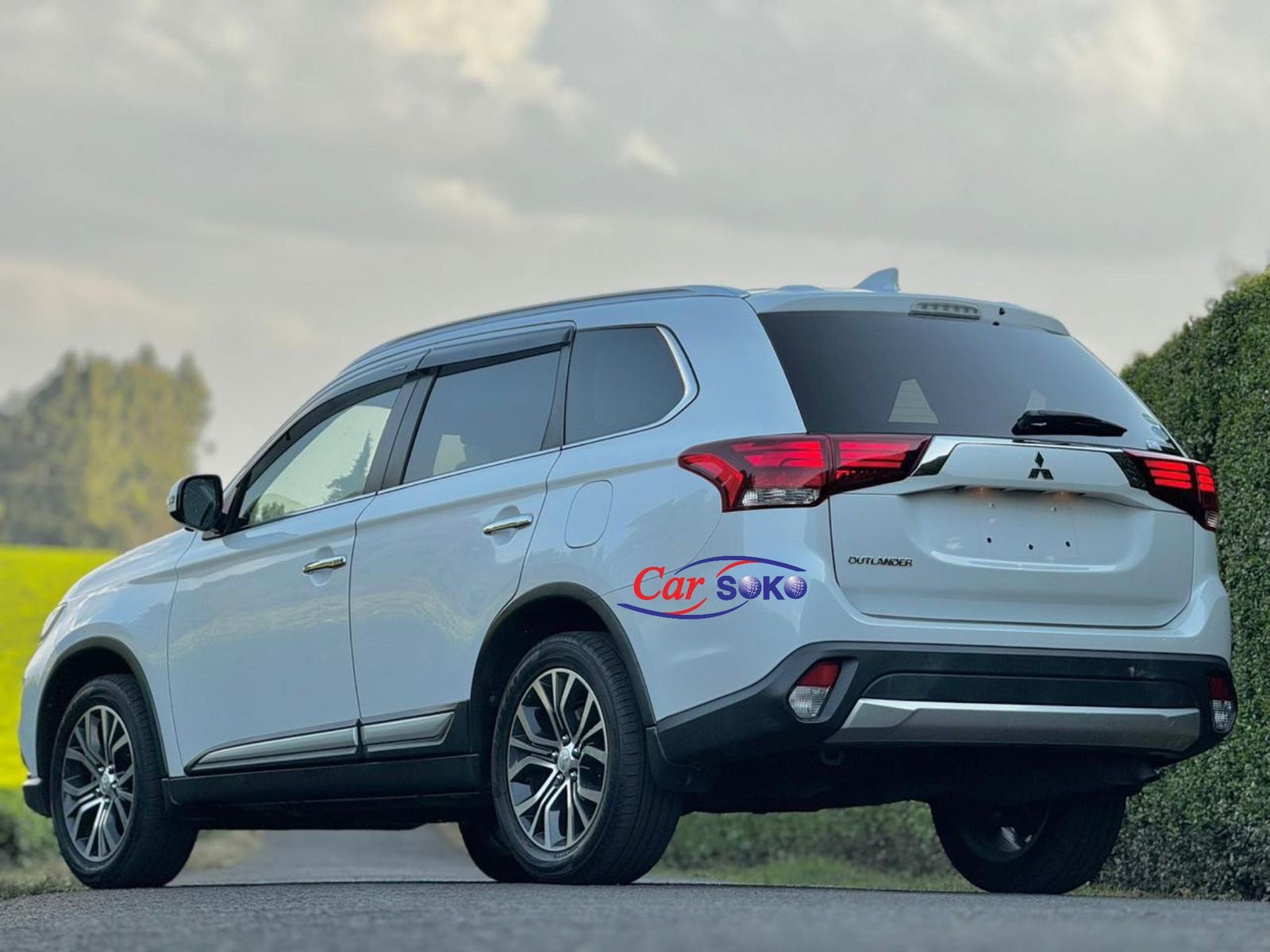 mitsubishi-outlander-2017-1939
