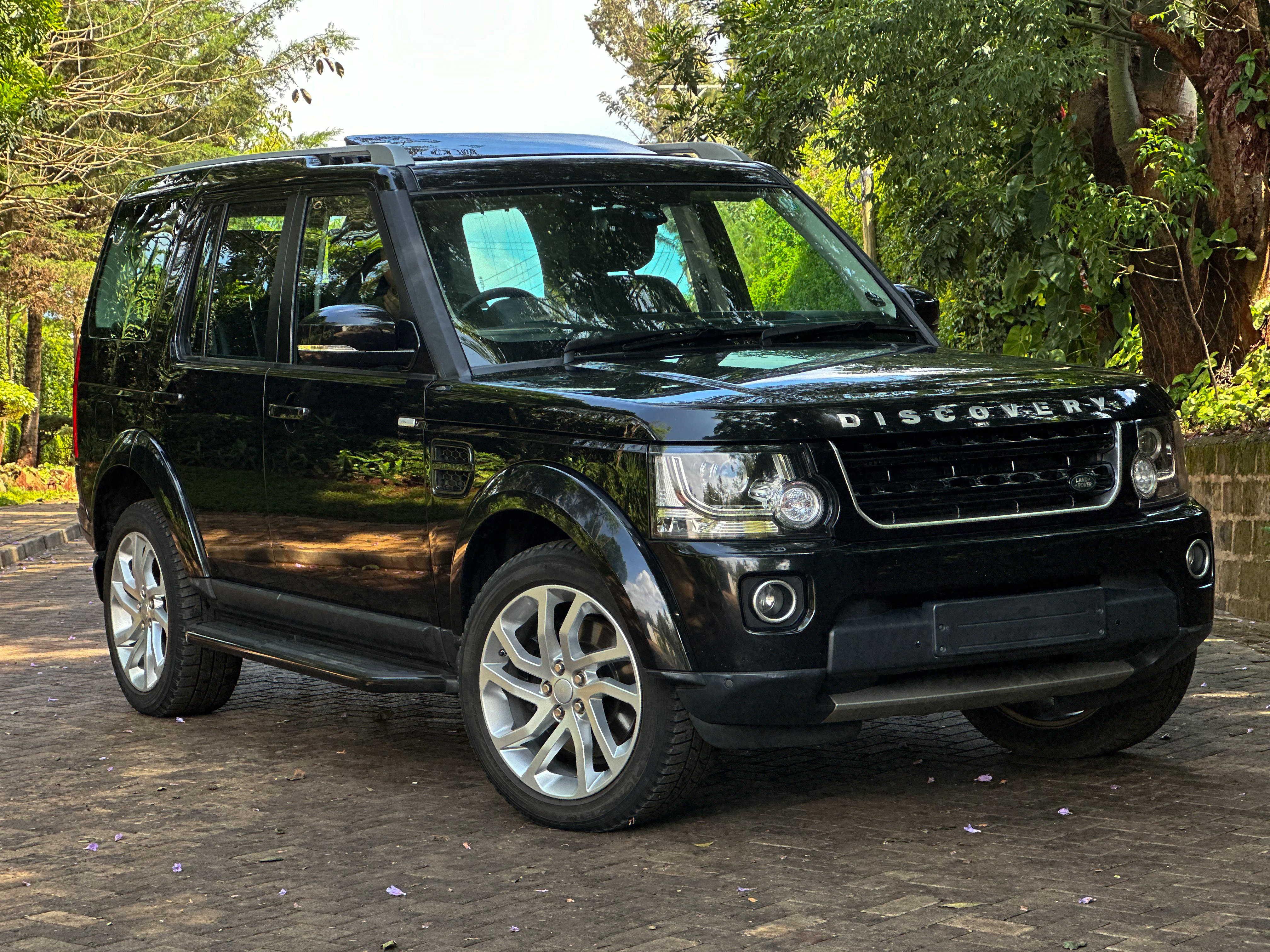 land-rover-discovery-iv-2016-1392