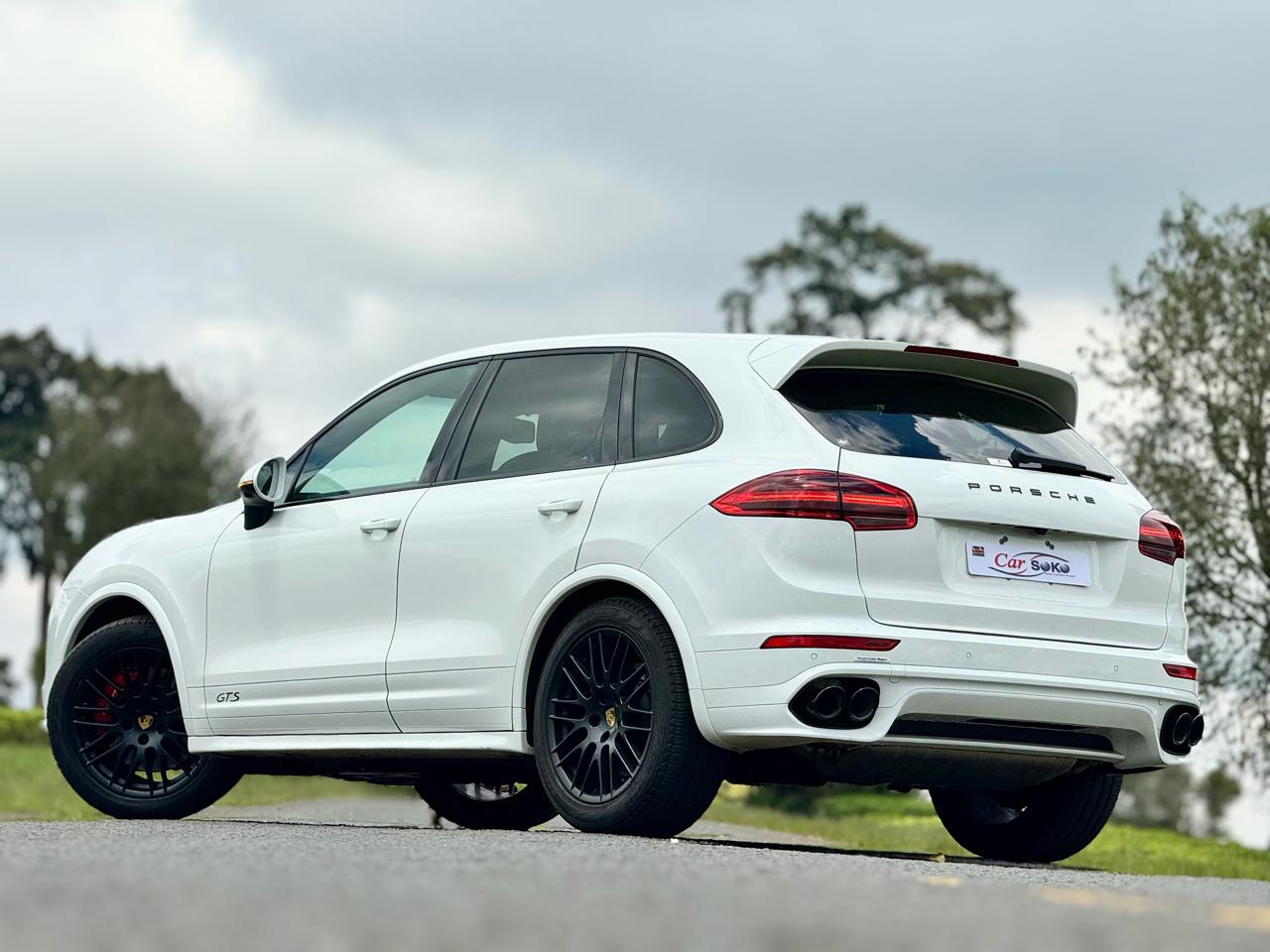 porsche-cayenne-2017-1569