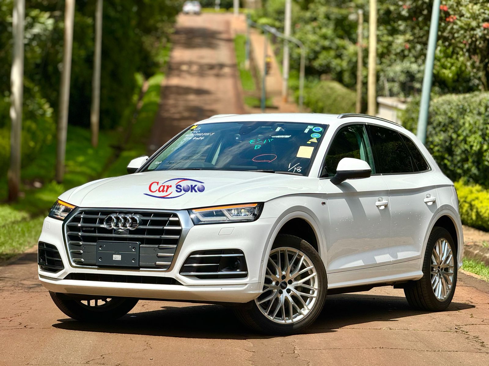 audi-q5-2017-1572