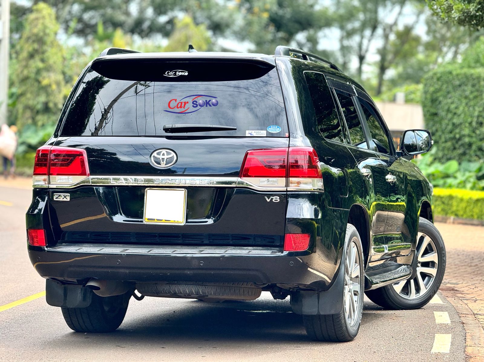 toyota-land-cruiser-zx-v8-2015-1590