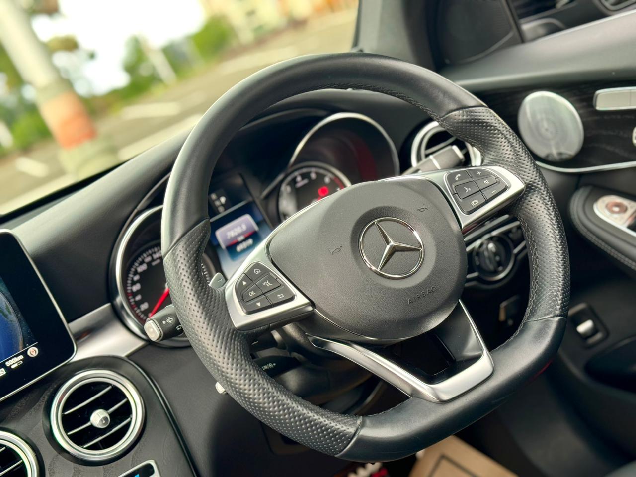 mercedes-benz-glc250-2018-1598