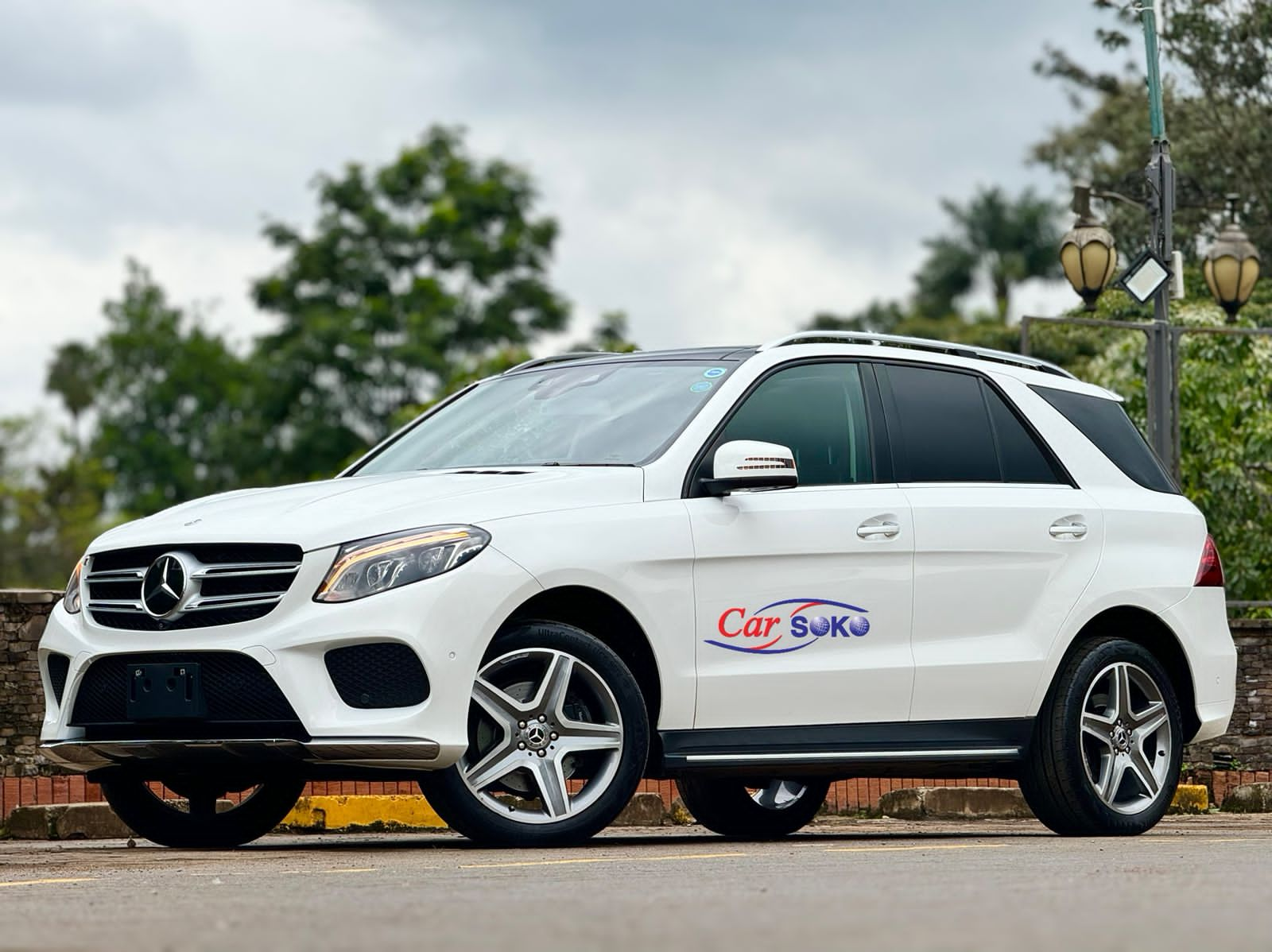 mercedes-benz-gle350-2017-1600