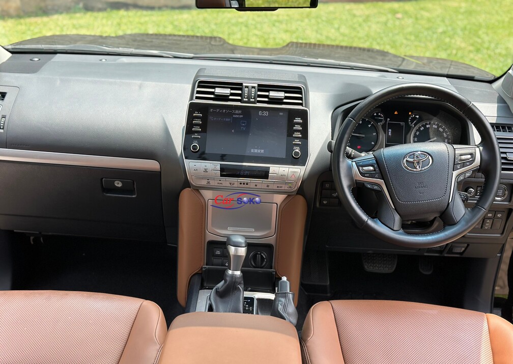 toyota-land-cruiser-prado-matt-black-edition-2021-1648