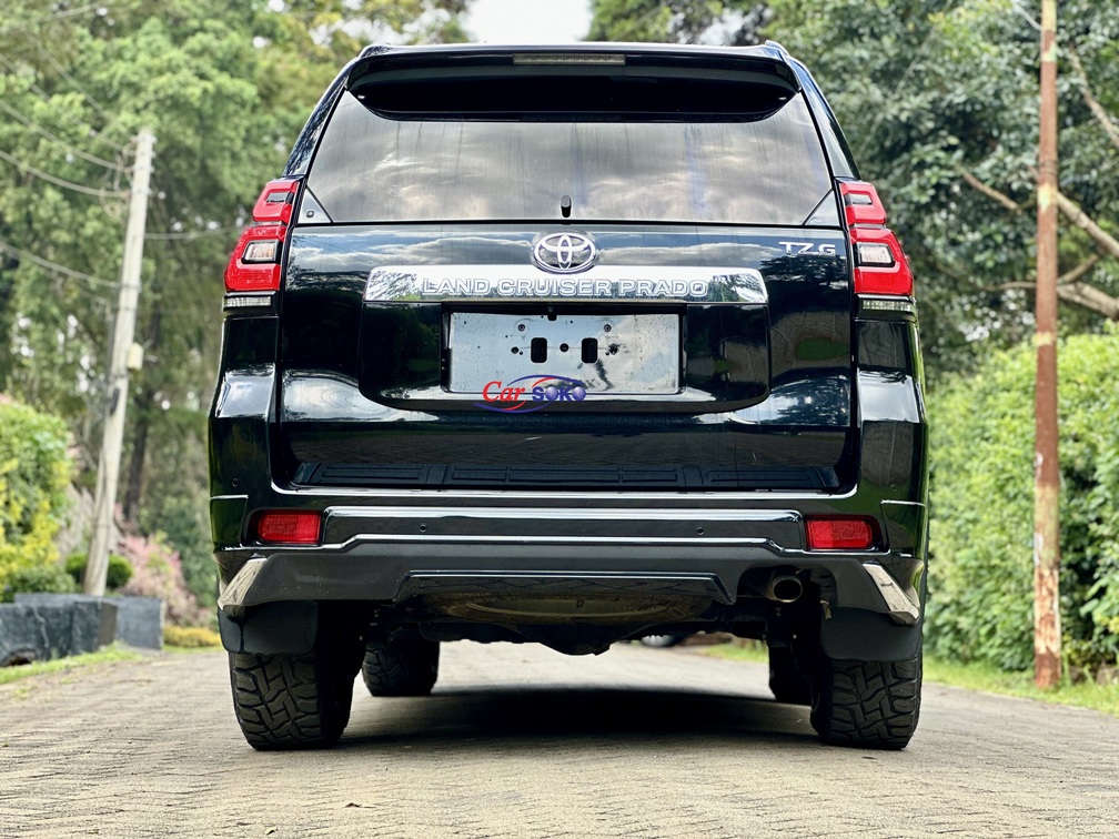 toyota-land-cruiser-prado-2018-1649