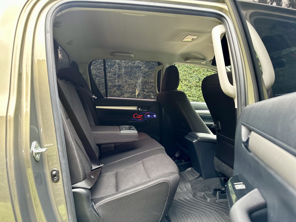 toyota-hilux-double-cabin-2020-1661