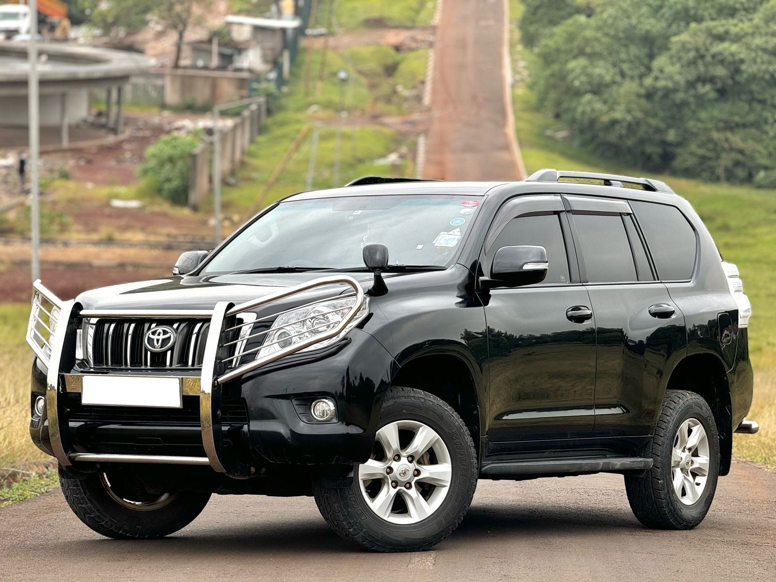 toyota-land-cruiser-prado-tx-2012-1706