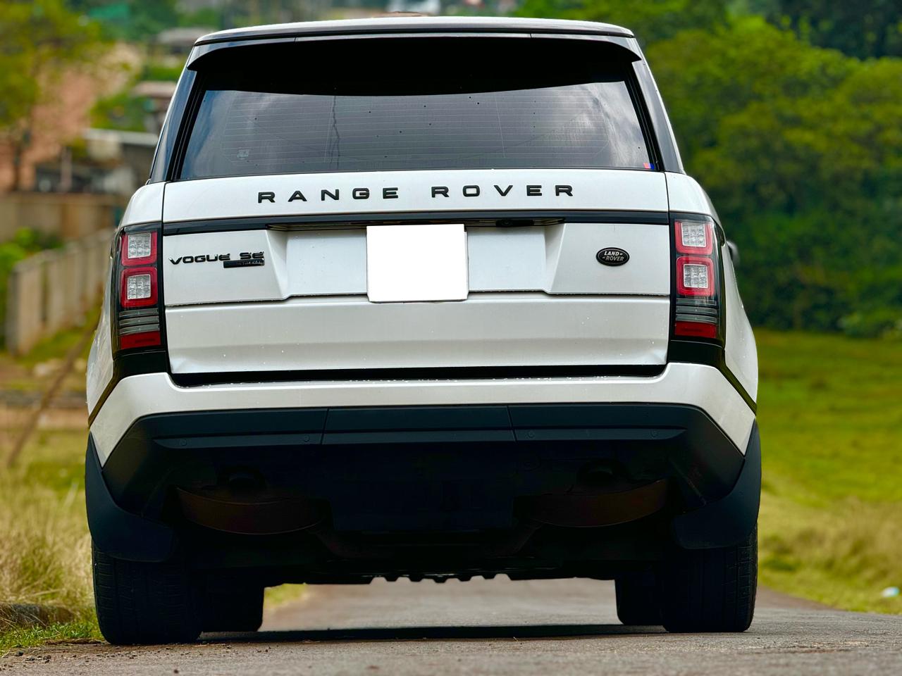 land-rover-rangerover-vogue-2014-1734