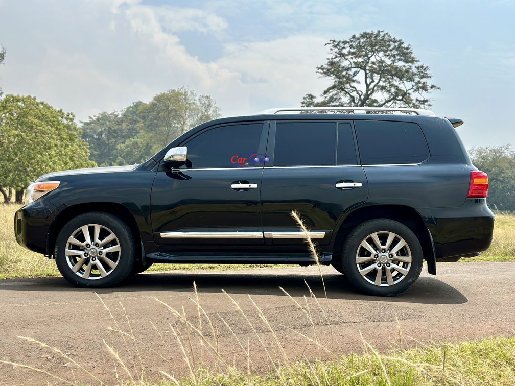 toyota-land-cruiser-zx-v8-2015-1737