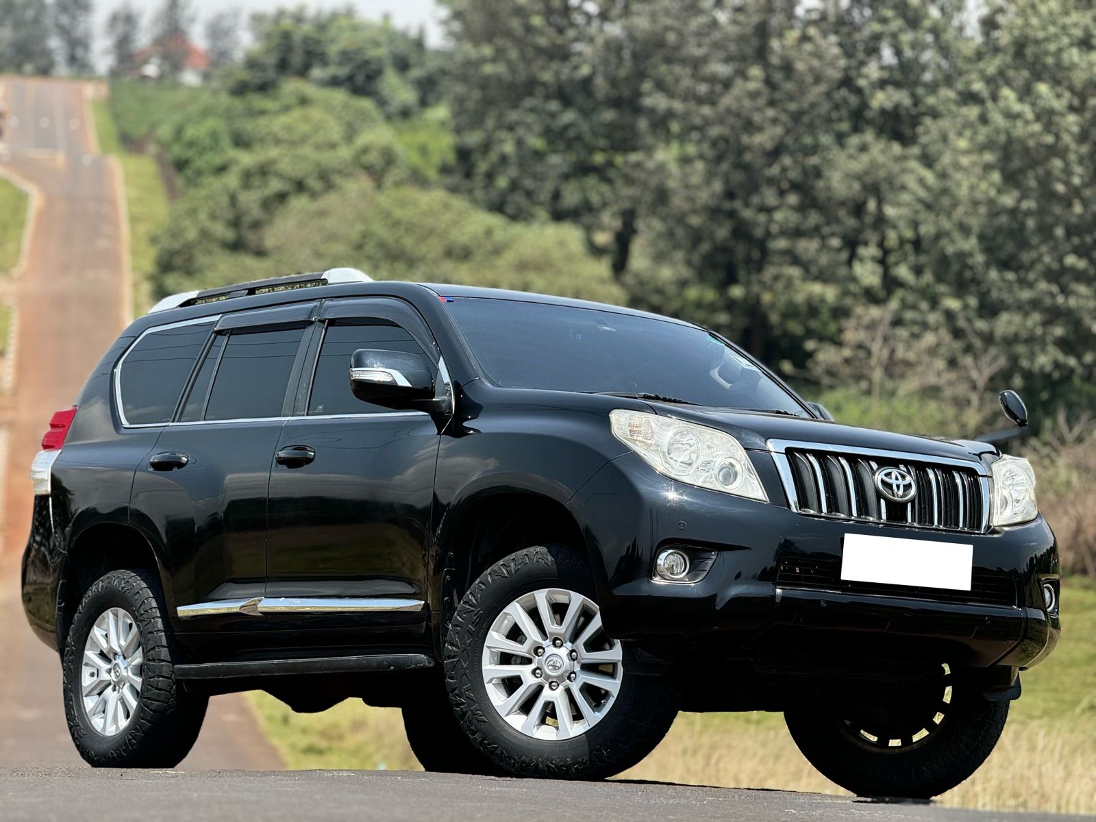 toyota-land-cruiser-prado-tx-2011-1750