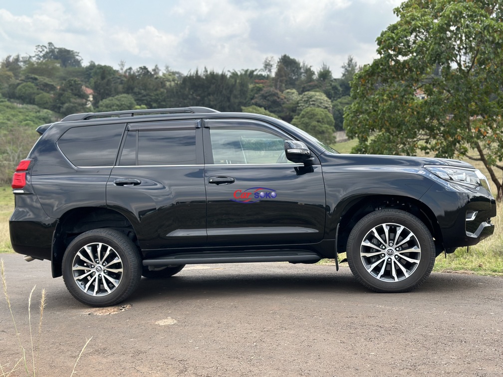 toyota-land-cruiser-prado-txl-2018-1755