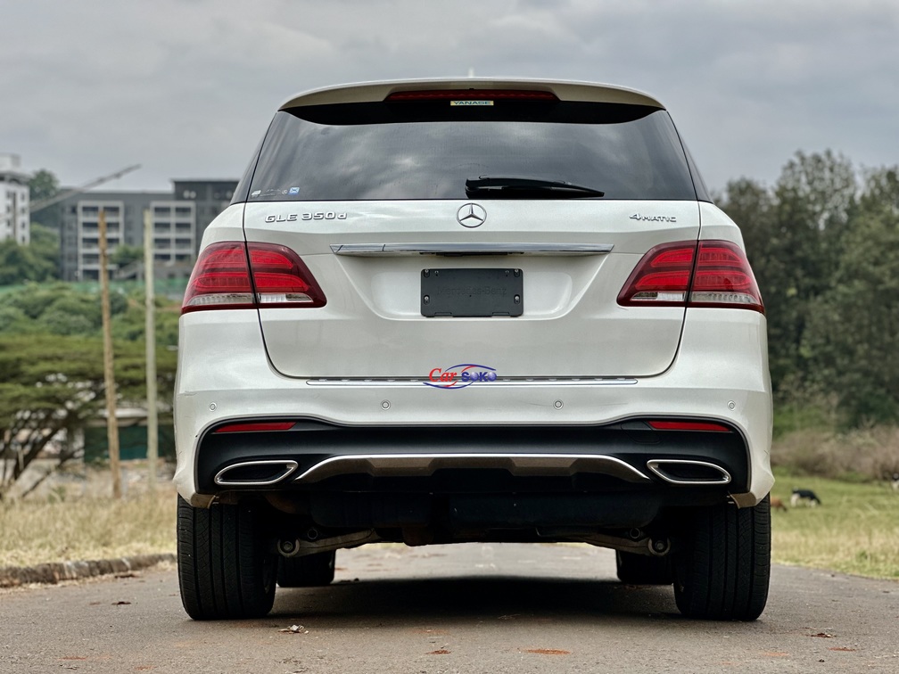 mercedes-benz-gle-350d-4matic-2017-1757