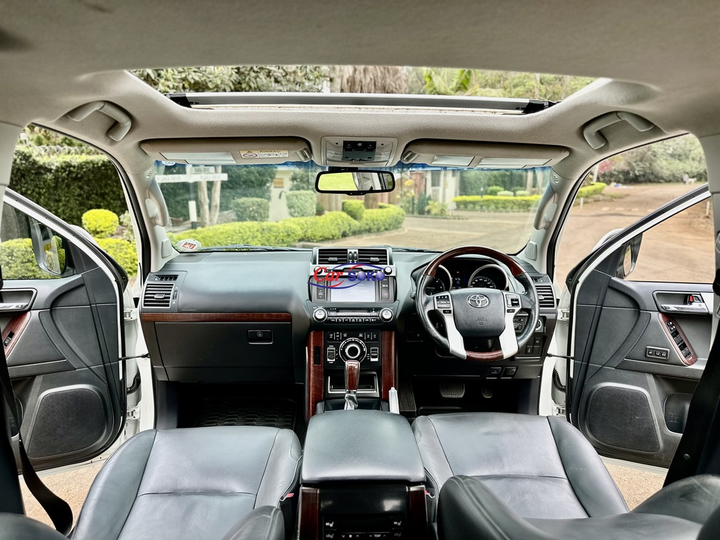 toyota-land-cruiser-prado-vxl-2017-1759