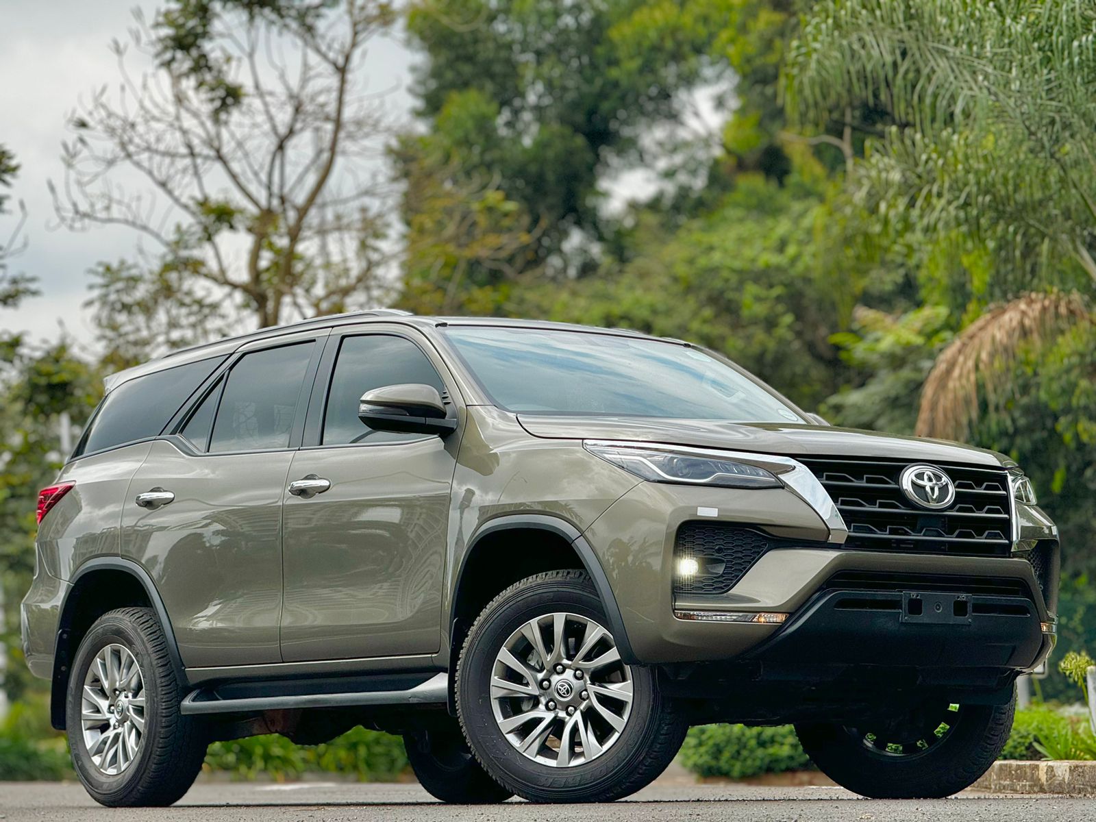 toyota-fortuner-2021-1765