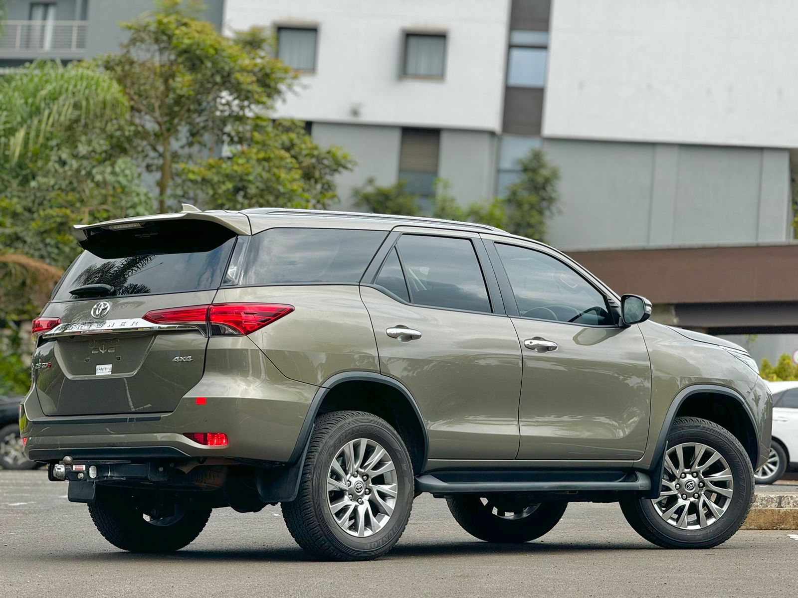 toyota-fortuner-2021-1765