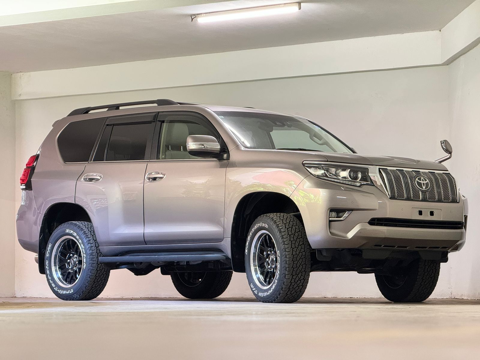 toyota-land-cruiser-prado-txl-2020-1804