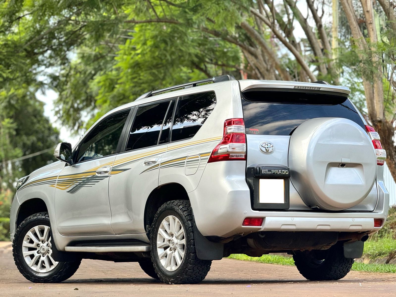 toyota-land-cruiser-prado-vxl-2016-1808