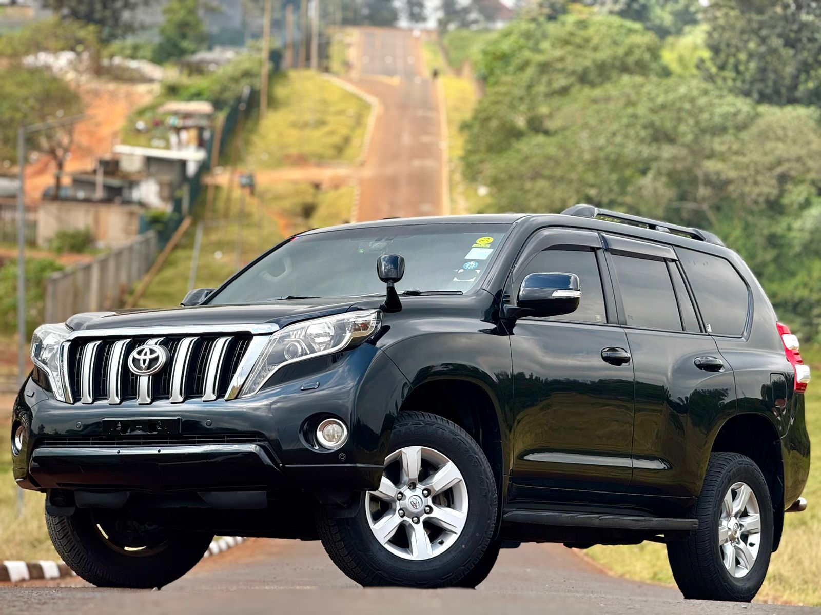 toyota-land-cruiser-prado-tx-2015-1810