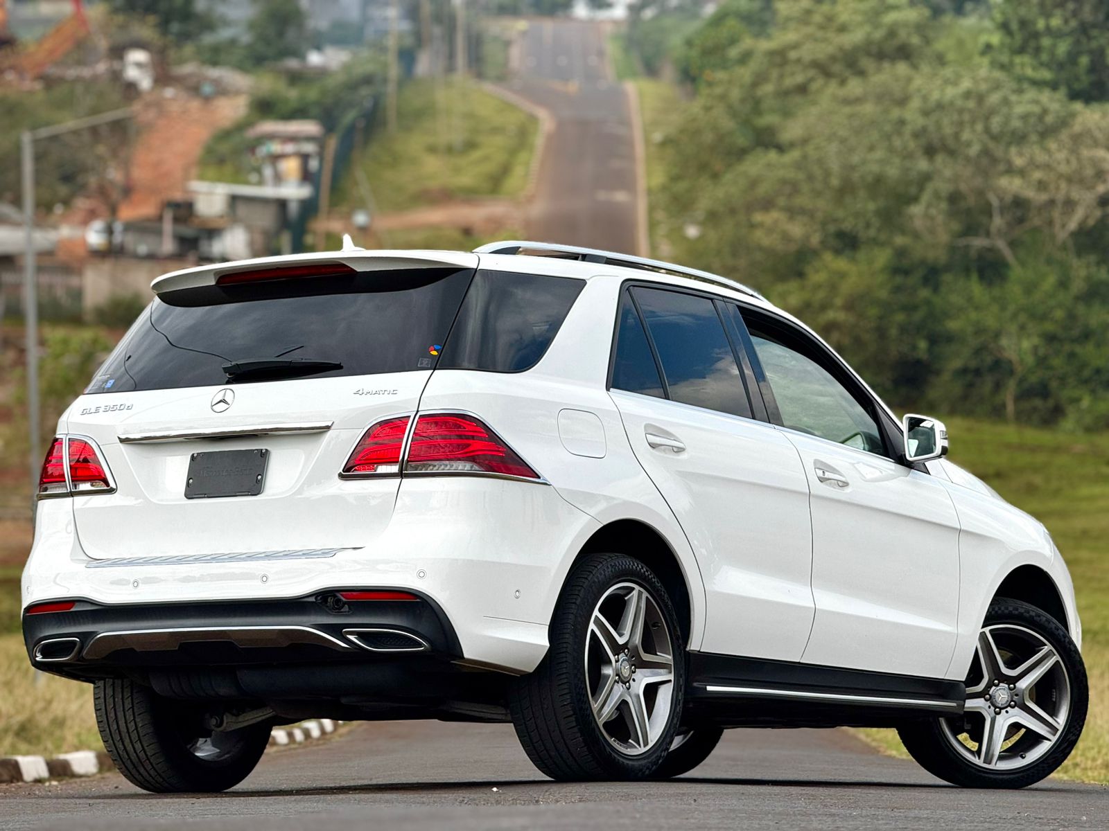 mercedes-benz-gle-350d-4matic-2017-1844