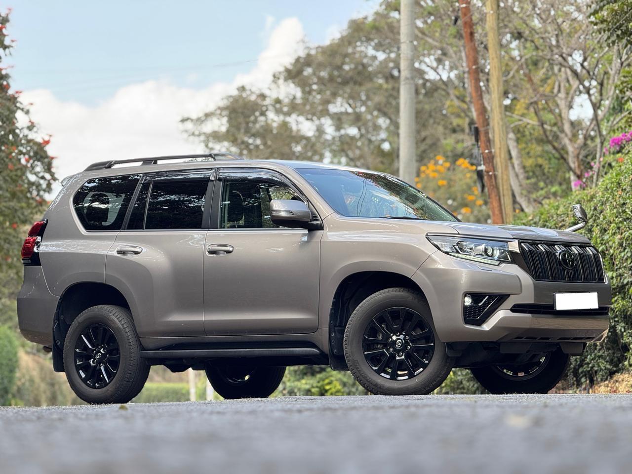 toyota-land-cruiser-prado-tx-2020-1856