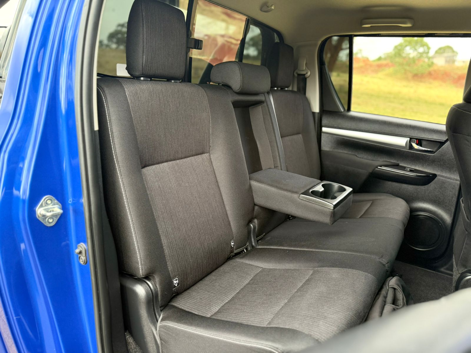 toyota-hilux-double-cabin-2017-1867