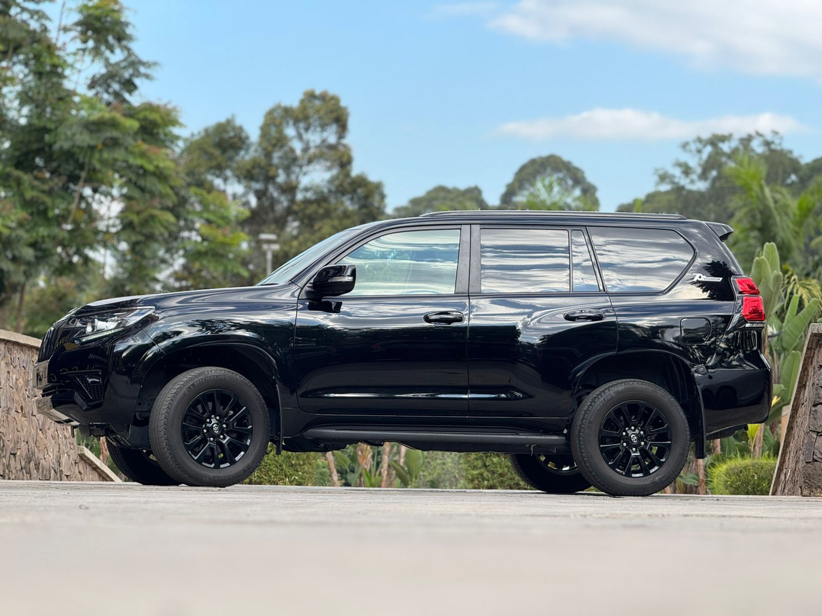 toyota-land-cruiser-prado-txl-2020-1870