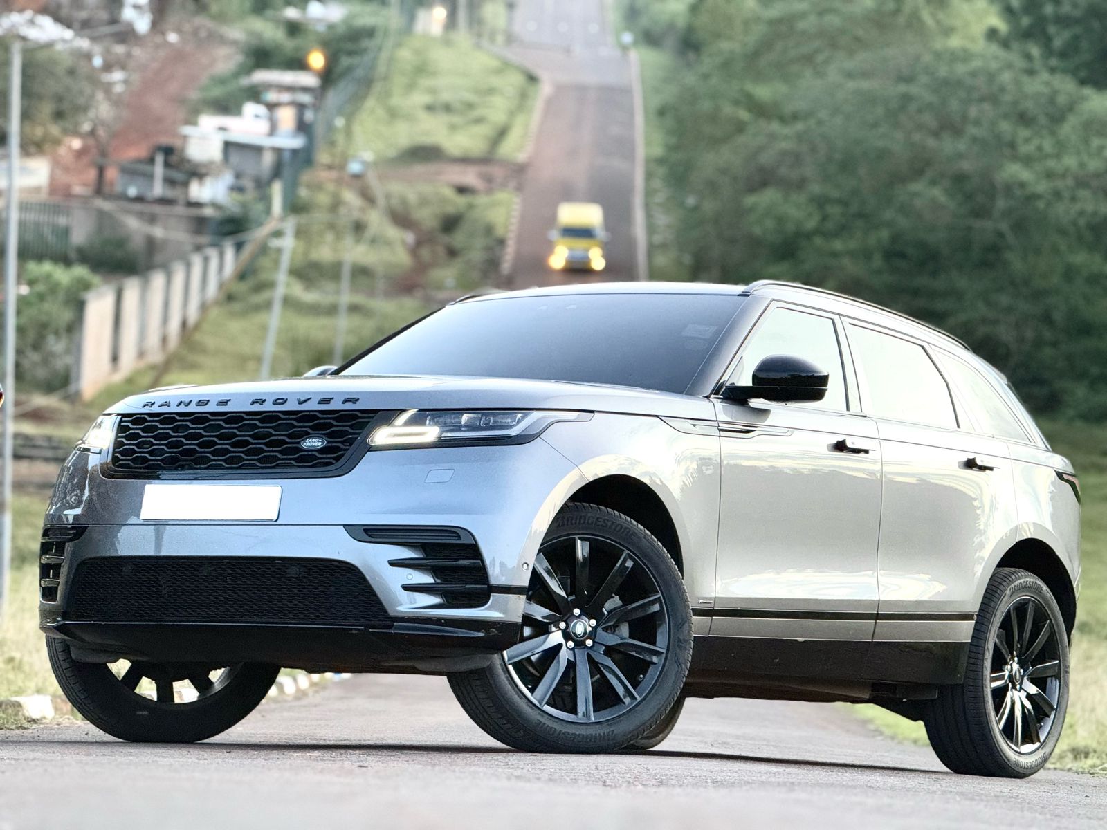 land-rover-range-rover-velar-2020-1873