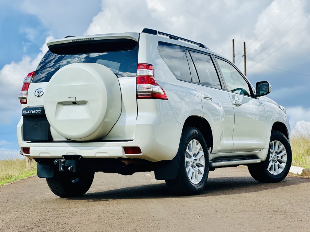 toyota-land-cruiser-prado-vxl-2017-1875